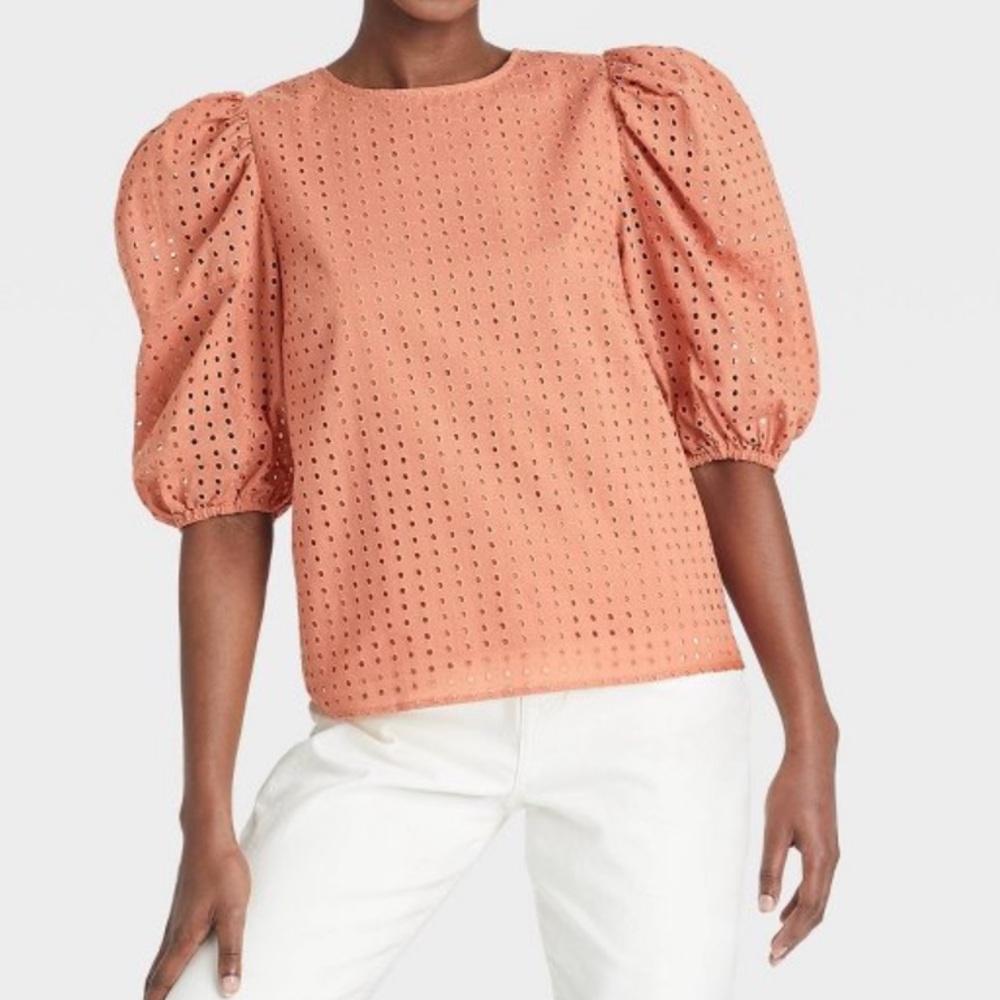 Very cute top!
